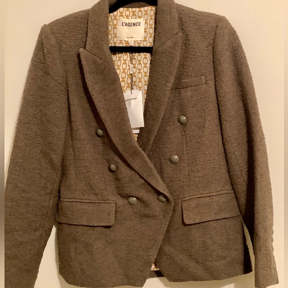 L'agence Kenzie Double
Breasted‎ Bouclé Tweed Blazer - Picture 2 of 11